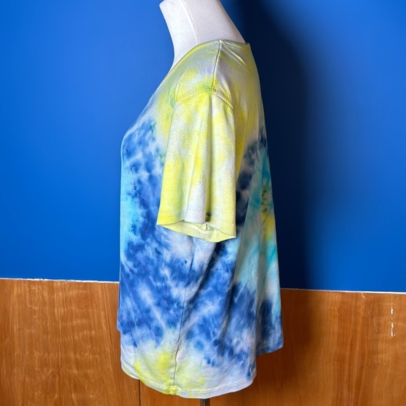 Tye dye t-shirt - Picture 3 of 7